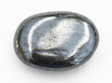 Load image into Gallery viewer, Hematite Pebble for Strengthening Your Blood and Kidneys