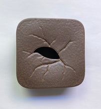 Load image into Gallery viewer, Japanese Square Vase in Bronze Pebble Finish