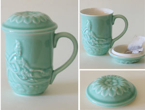 Celadon Green Glazed Porcelain Reclining Quan Yin Mug with Lotus Lid