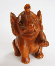 Load image into Gallery viewer, Baby Elephant Netsuke Bead
