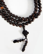 Load image into Gallery viewer, Buddhist Prayer Beads Dark Lotus Seed and Carnelian Mala with Macrame