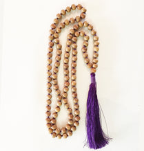 Load image into Gallery viewer, Sandalwood 8mm Knotted Mala with Purple Tassel