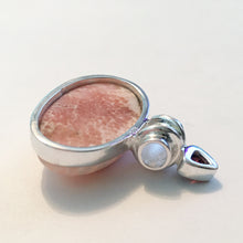 Load image into Gallery viewer, Orange Scolecite Pendant with triangular Garnet Accent