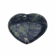 Load image into Gallery viewer, Kambaba Jasper 40mm Heart aka Crocodile Jasper