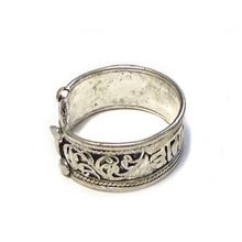 Load image into Gallery viewer, Om Mani Padme Hum Man's Adjustable Ring Hand-Made White-Brass Ring
