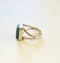 Load image into Gallery viewer, Quantum Quattro Silica TM Ring Size 6.5 Square Cushion