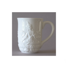 Load image into Gallery viewer, White Porcelain Reclining Tara Mug with Lotus Lid (Copy)