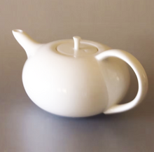 Load image into Gallery viewer, Porcelain Teapot - hand made fine Blanc de Chine