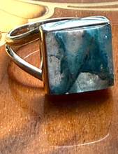 Load image into Gallery viewer, Quantum Quattro Silica TM Ring Size 6.5 Square Cushion