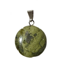 Load image into Gallery viewer, Serpentine Pendant Carved Rose