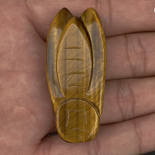 Load image into Gallery viewer, Golden Tigers Eye Cicada Talisman