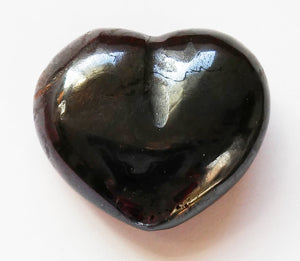 Hematite Small Puffy Heart for strengthening your blood and kidneys.