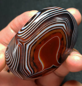 Banded Agate Gallet with amazing patterning