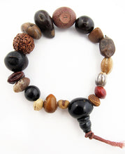 Load image into Gallery viewer, Bodisu Seed Bracelet size medium