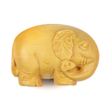 Load image into Gallery viewer, Elephant Ojime Bead with Ears like Leaves in Clear Varnish