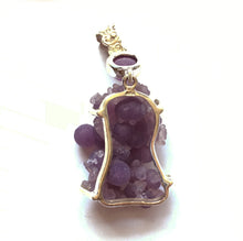 Load image into Gallery viewer, Grape Chalcedony aka Manakarra Botryoidai with Amethyst accent sterling silver pendant
