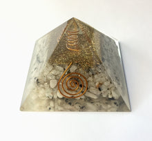 Load image into Gallery viewer, Moonstone Orgonite Pyramid