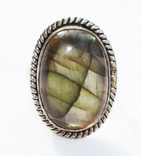 Labradorite Ring Size 7 Rope Design