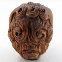 Load image into Gallery viewer, Chinese Temple Lion Ojime Bead