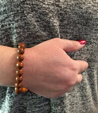 Load image into Gallery viewer, Brown Lotus Seed Bracelet for an easier path of evolution.