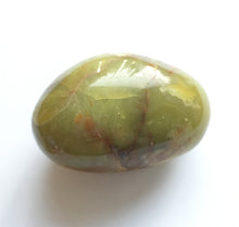 Load image into Gallery viewer, Green Opal Palm Stone 3.1 oz