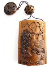 Load image into Gallery viewer, Chicken Motif Carved Boxwood Geisha Inro Box