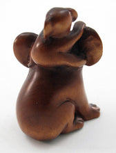 Load image into Gallery viewer, Mom and Baby Koala Bear Boxwood Netsuke Bead