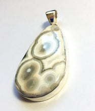Load image into Gallery viewer, Ocean Jasper Pendant with exceptional pattern