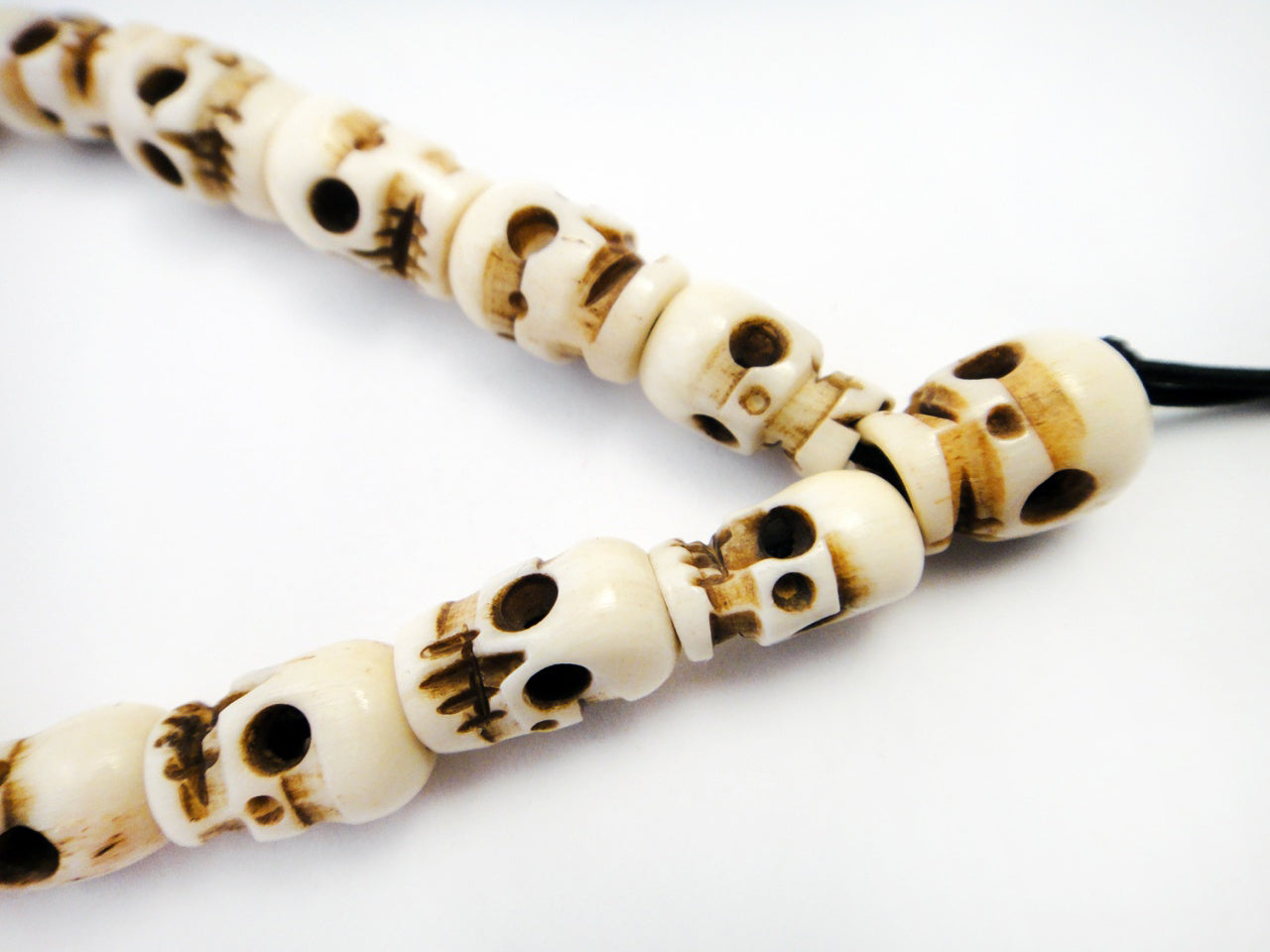 Black Beads Skull Bracelet | Viking Warriors